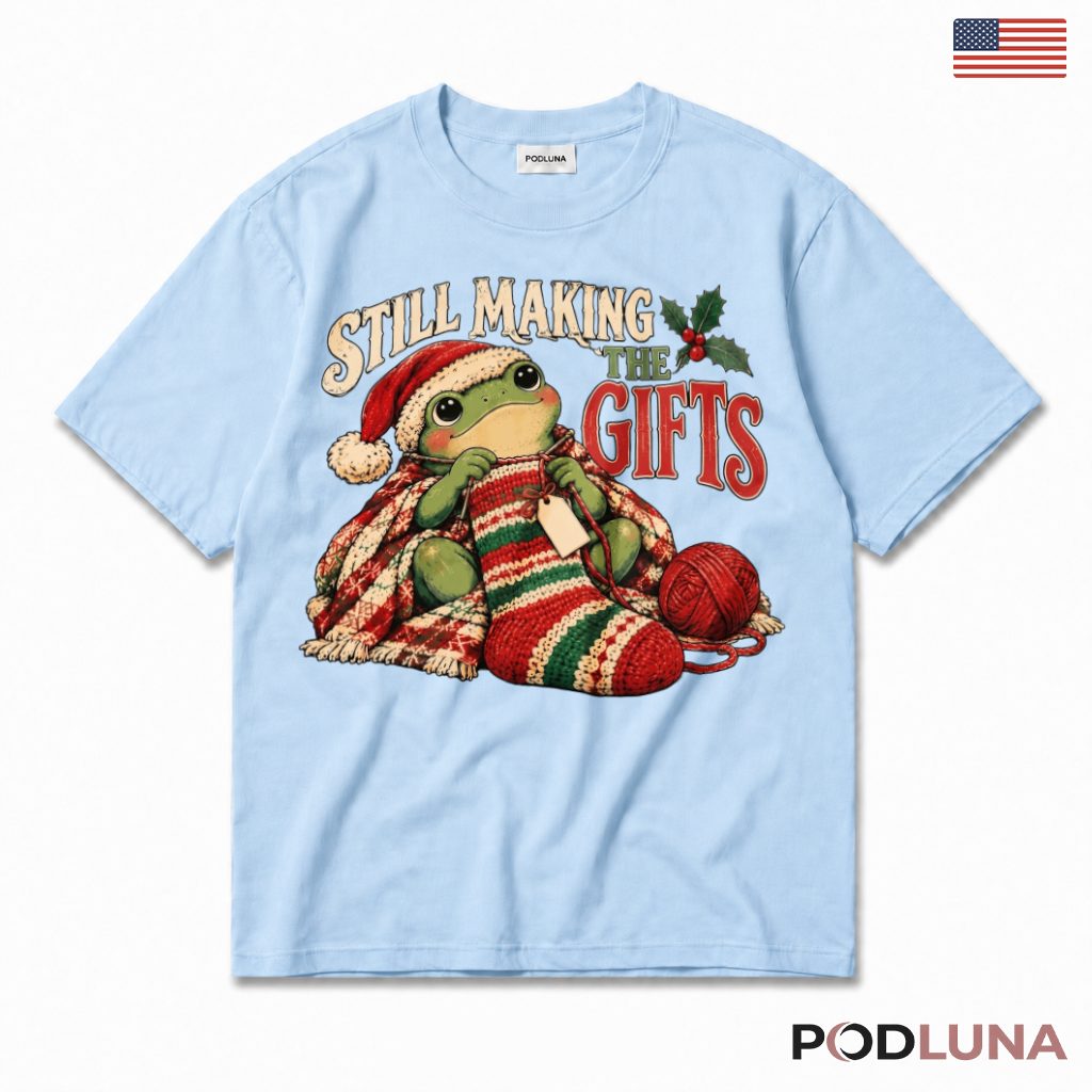 Knitting Frog Christmas T-Shirt Stocking Yarn Gifts Plaid Blanket Holly Cozy